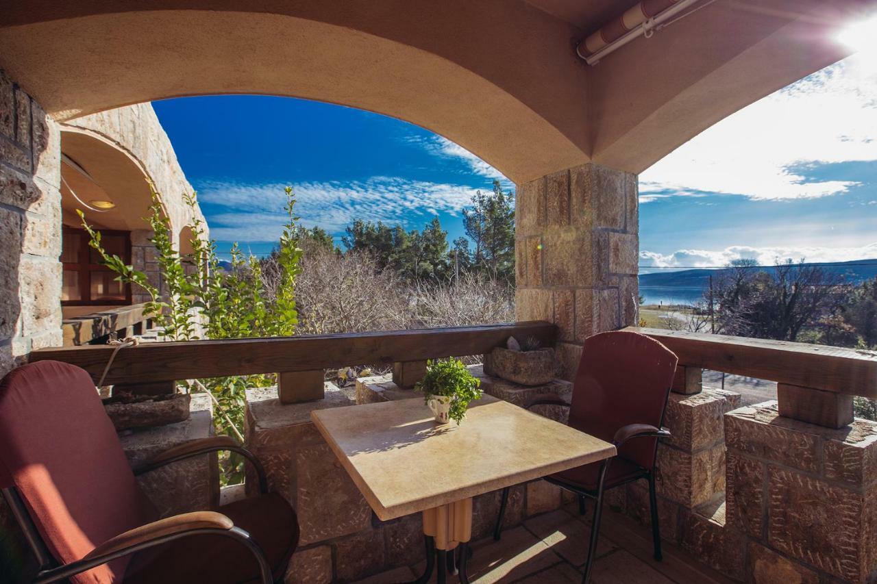 Apartmani I Sobe Dinko Starigrad Paklenica Exteriör bild